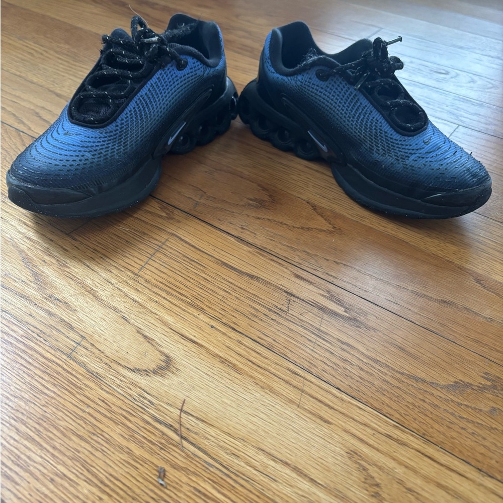 Nike Kids Sneakers - Black and Blue